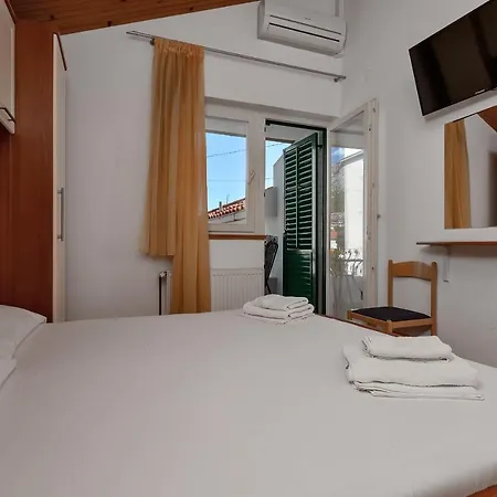 Carmen Lägenhet Makarska